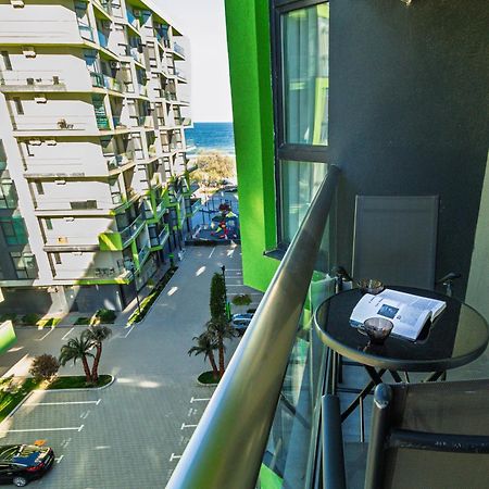 Eka Studio - Pool & Spa Beach Resort Нэводари Экстерьер фото