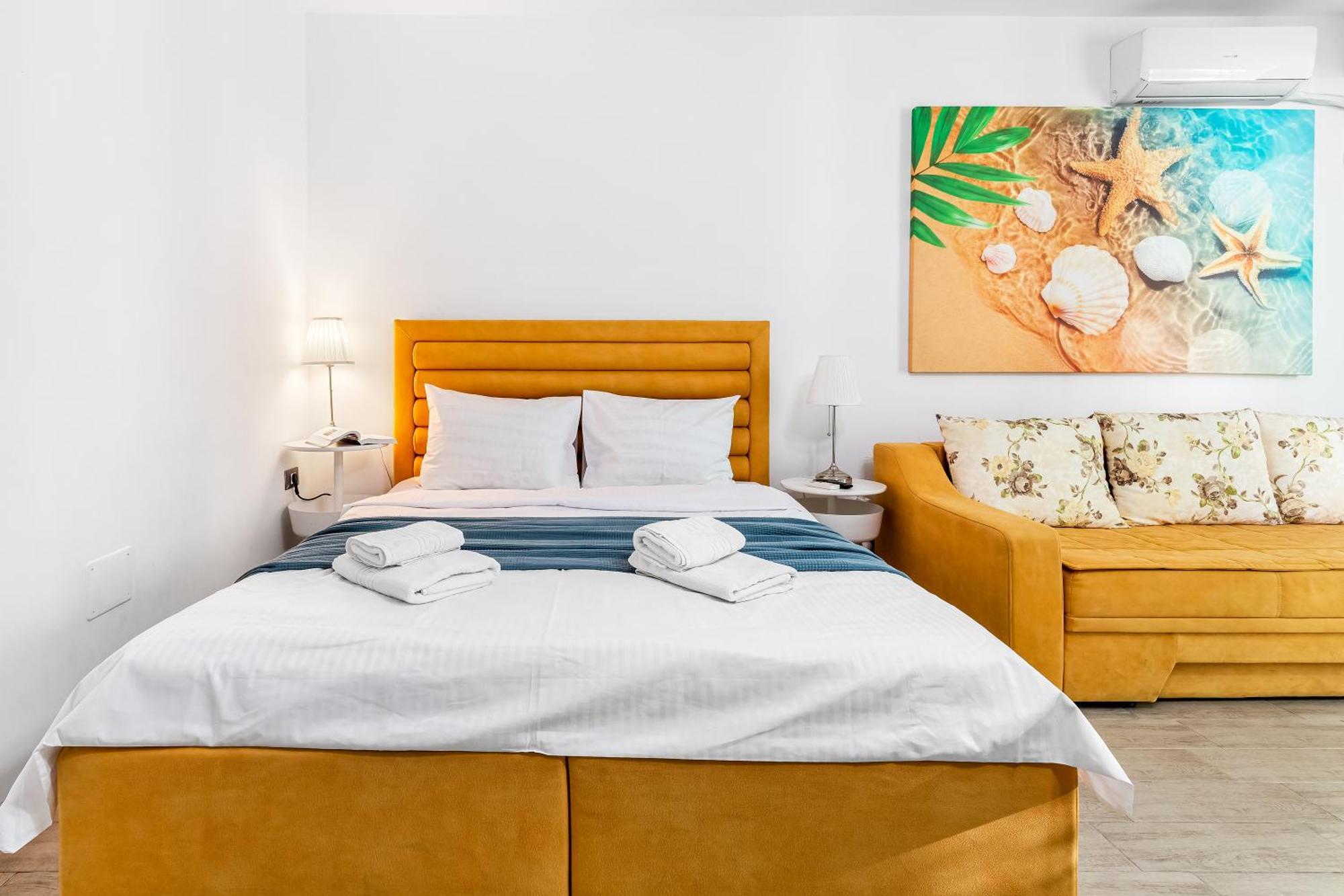 Eka Studio - Pool & Spa Beach Resort Нэводари Экстерьер фото