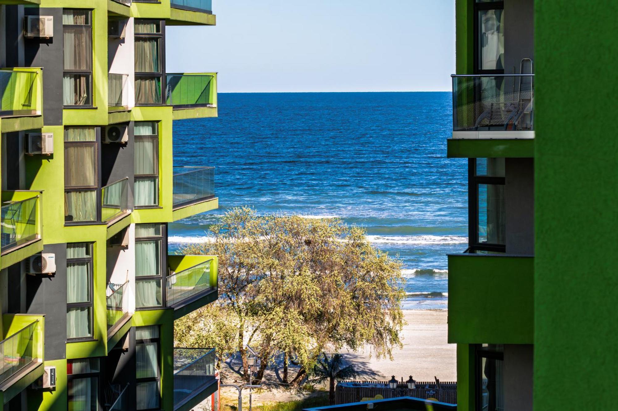 Eka Studio - Pool & Spa Beach Resort Нэводари Экстерьер фото