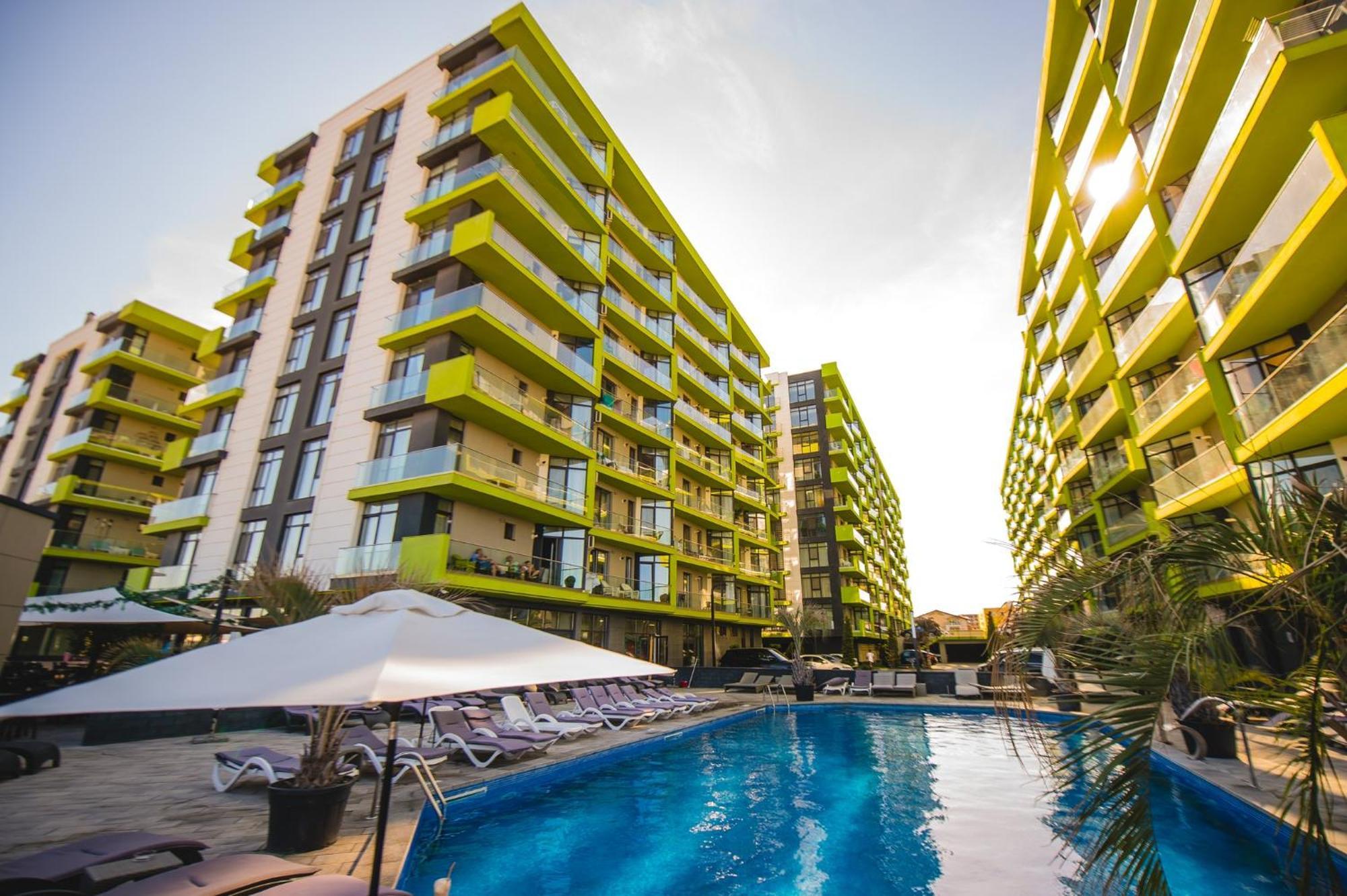 Eka Studio - Pool & Spa Beach Resort Нэводари Экстерьер фото