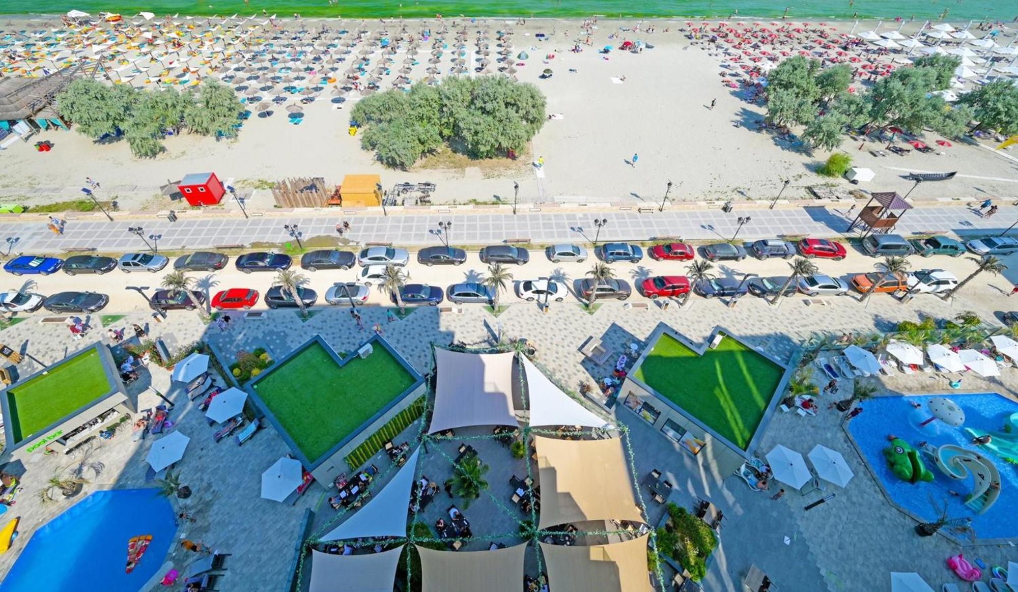Eka Studio - Pool & Spa Beach Resort Нэводари Экстерьер фото